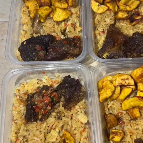 coconut rice by Amaka Zubby