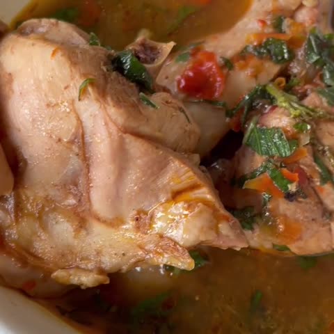 Chicken peppersoup by Hephzibah Adesoga